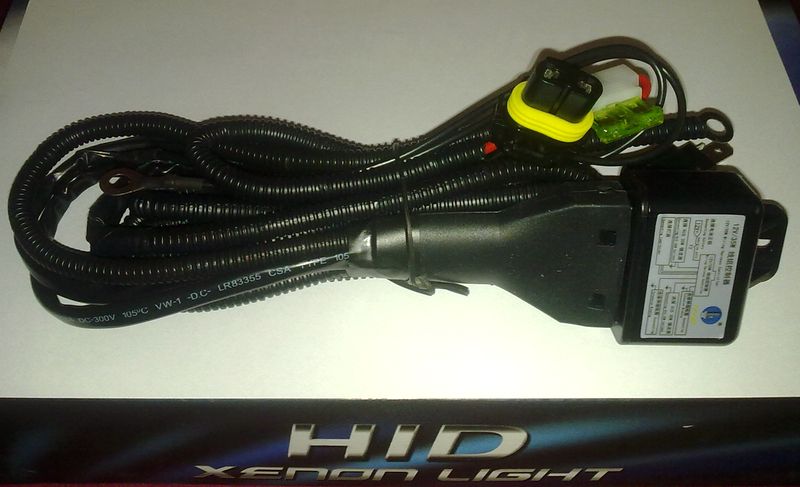 Elektroinstalace H4 Bi-xenon, relé, automobil